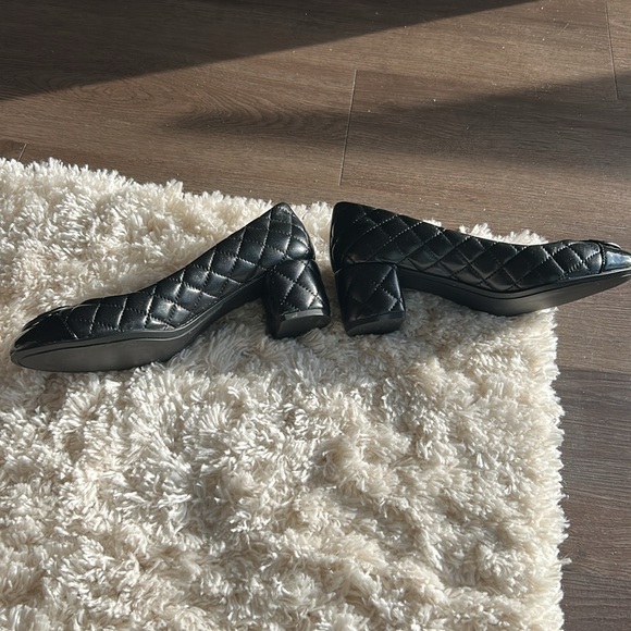 Shoes - Picture 6 of 6